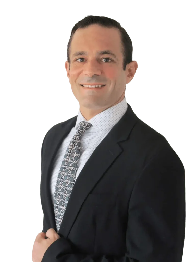 Eddie Signaigo Headshot - Signaigo Legal Content Homepage Photo (PNG)